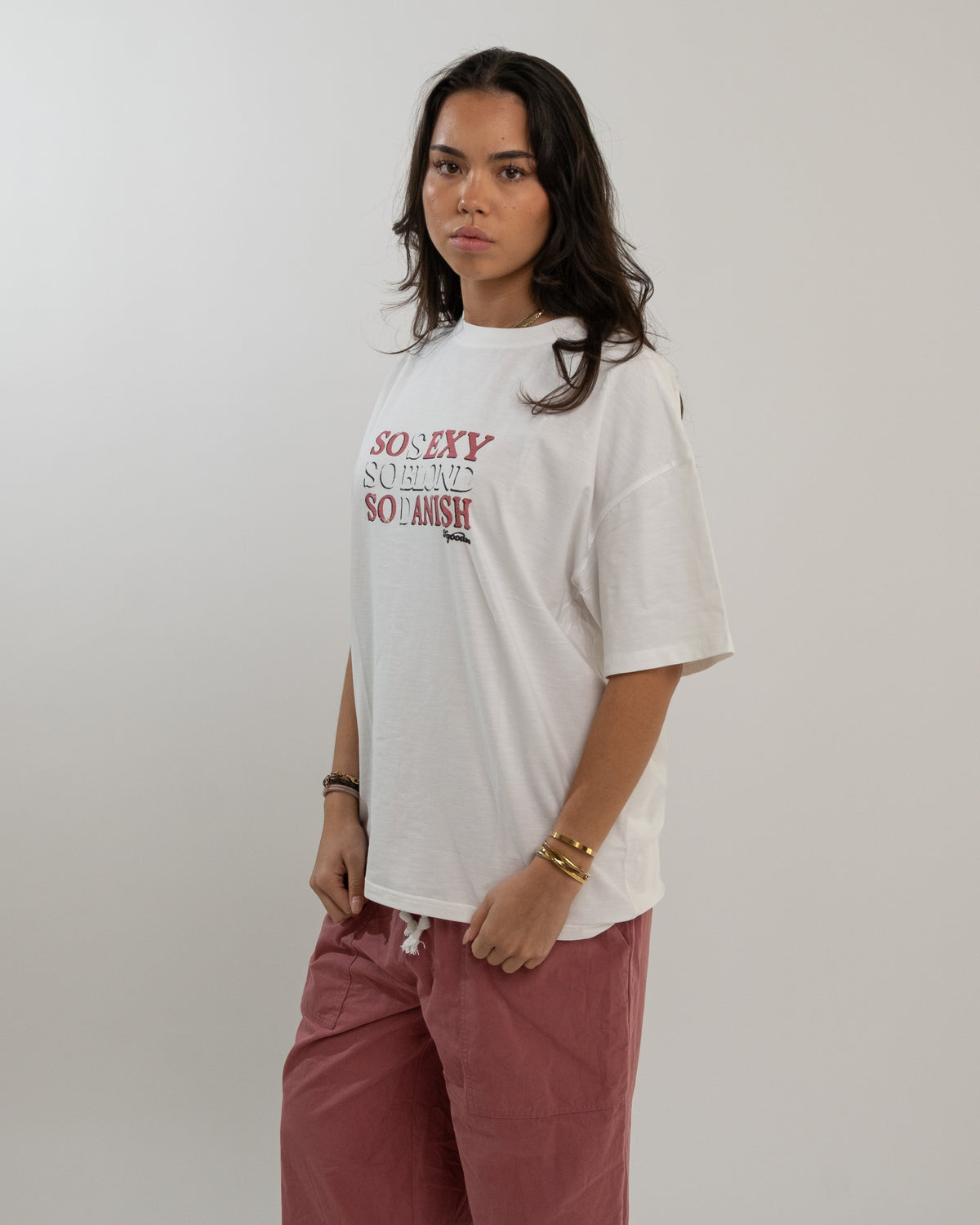 SO DANISH T-SHIRT HVID