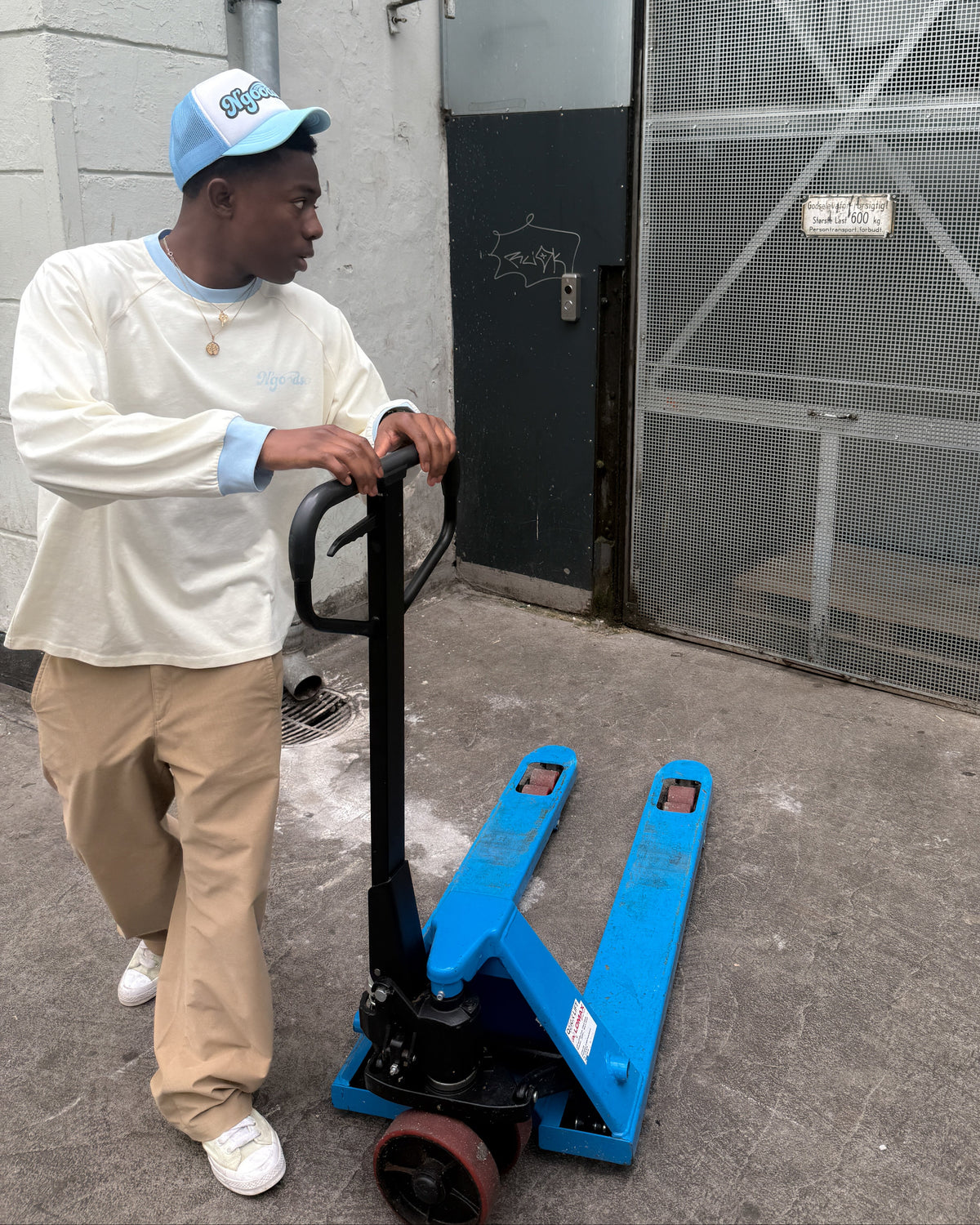 LANGÆRMET T-SHIRT BEIGE