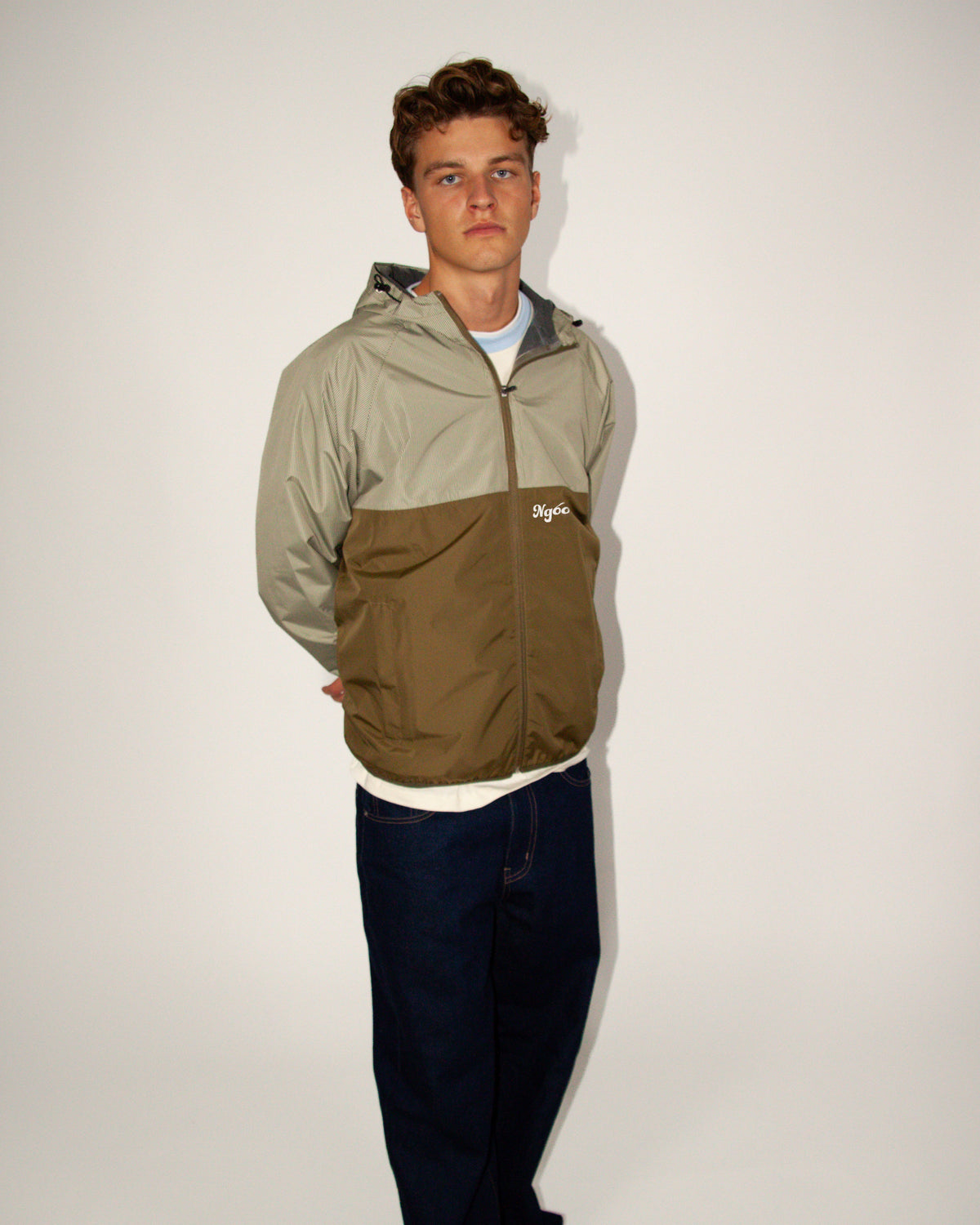 STRIBET VINDJAKKE GRØN