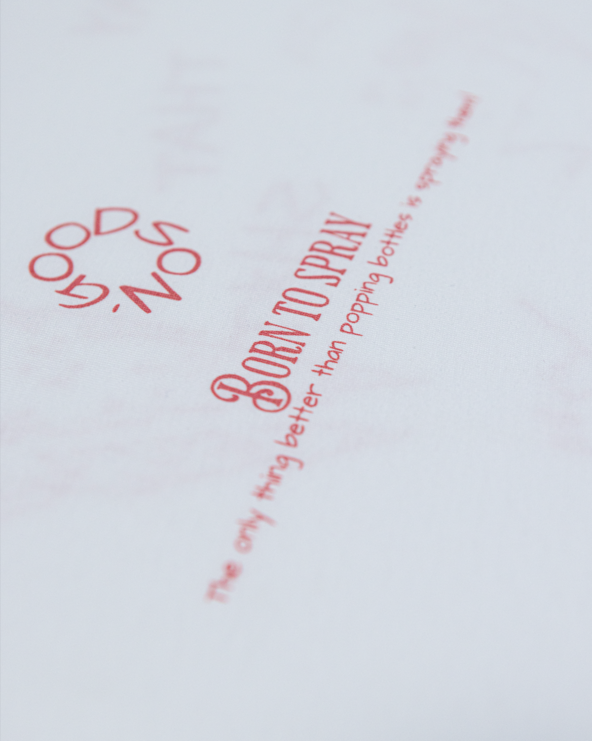 CHAMPAGNE PRINT T-SHIRT HVID