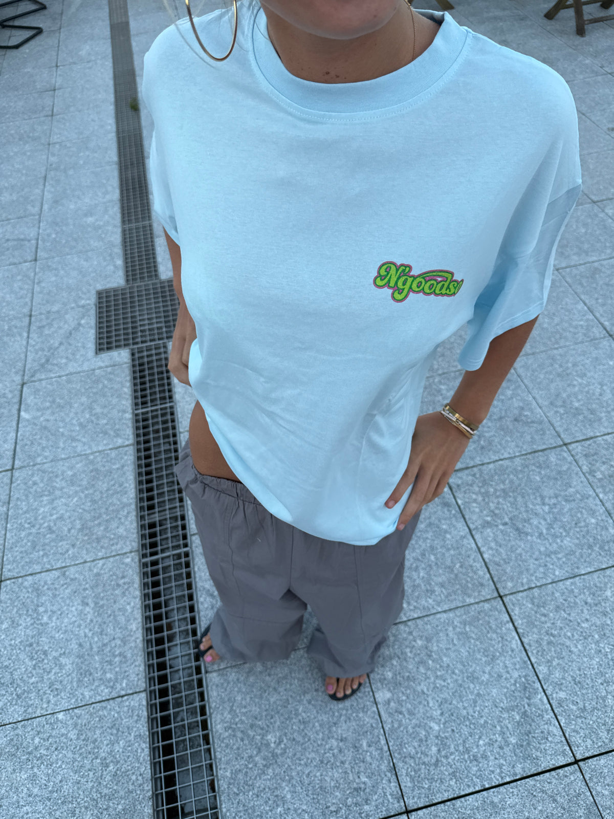 PARTY PRINT T-SHIRT LYSEBLÅ