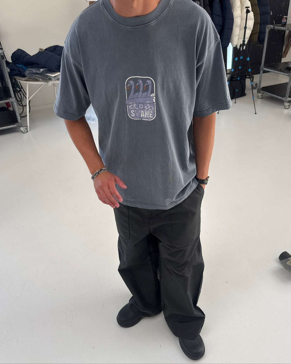 Swan tee