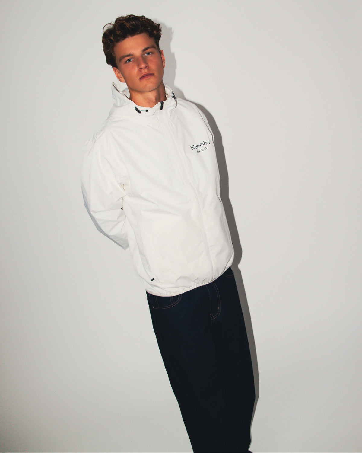 WHITE WINDBREAKER